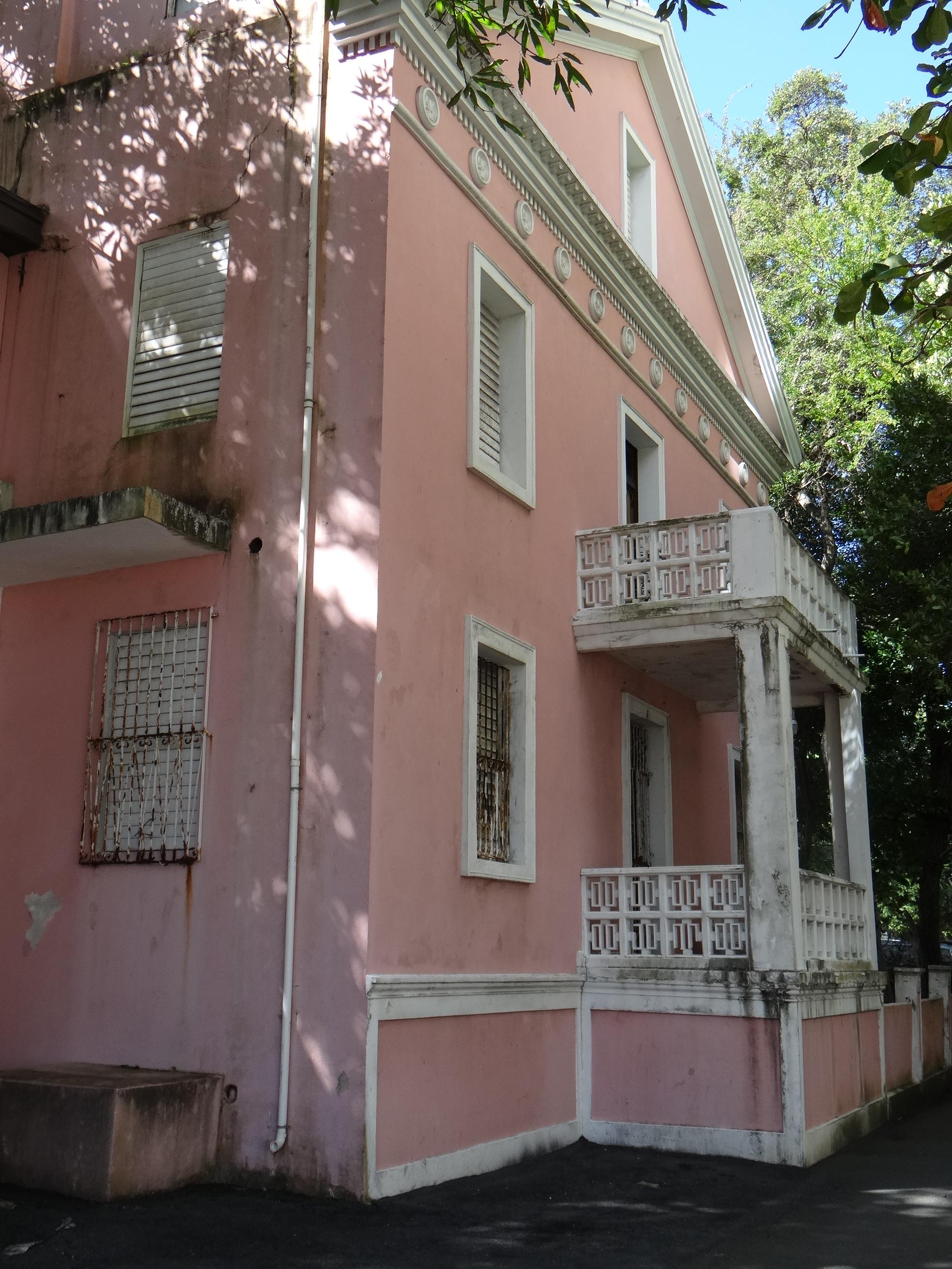 Casa en la Calle Cuevillas 607 - San Juan (Miramar) - 2014 00038